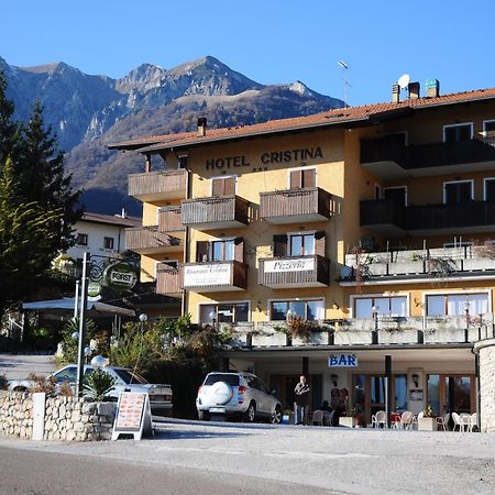 Hotel Cristina Tenno Extérieur photo