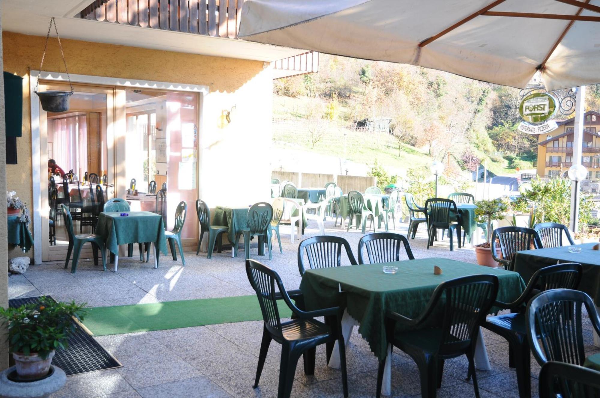 Hotel Cristina Tenno Extérieur photo